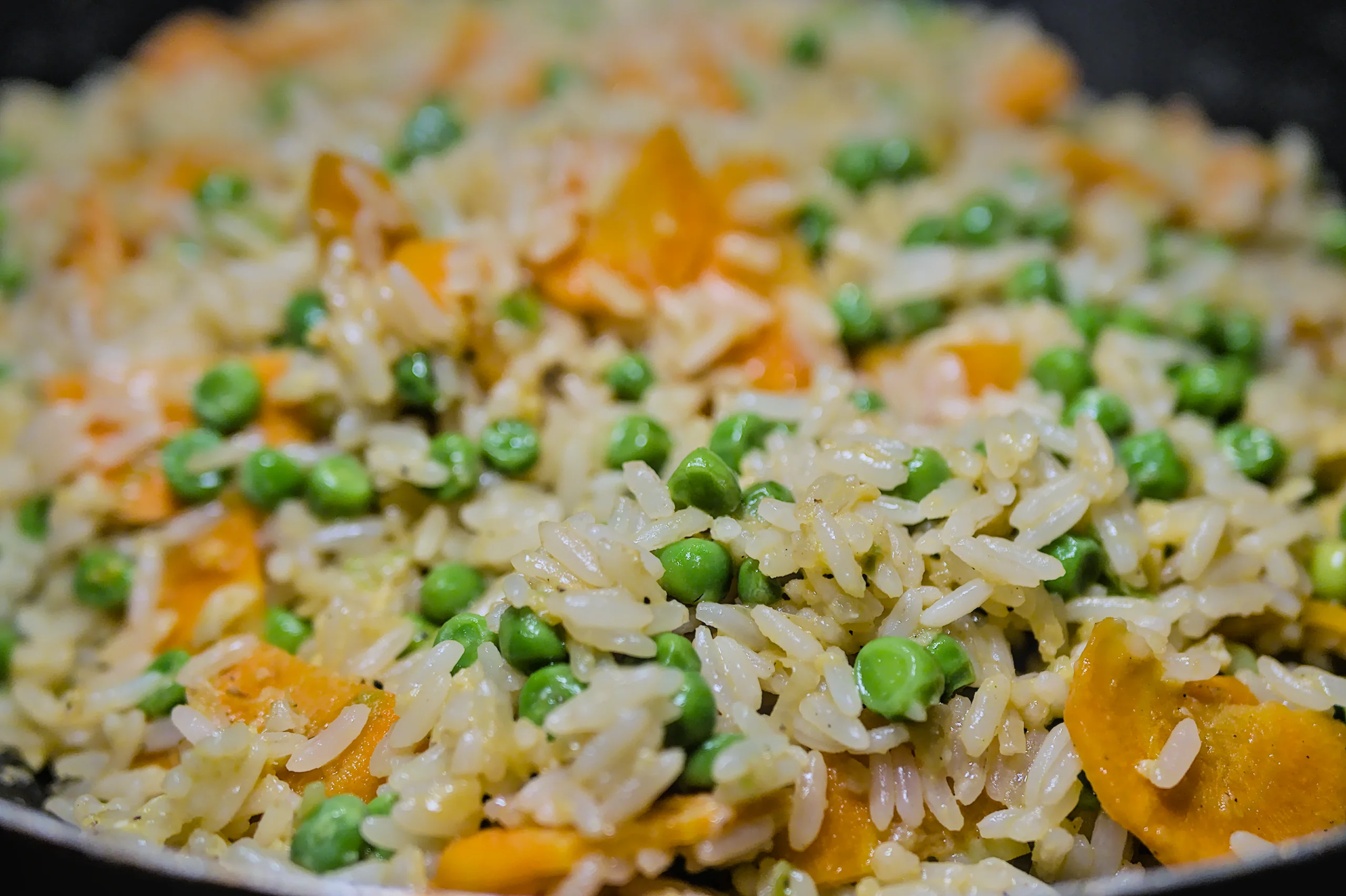 Featured image for “Gebratener Reis – So gelingt er garantiert immer”
