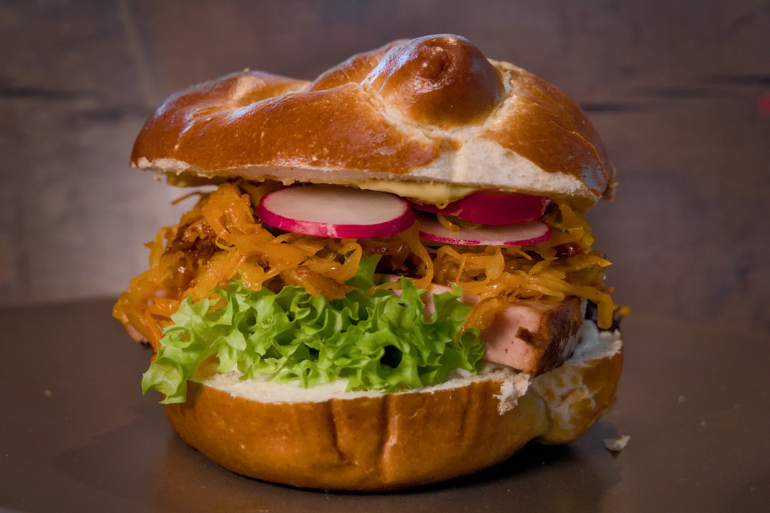 Featured image for “Fleischkäse Burger – Mit Krautsalat oder Sauerkraut”